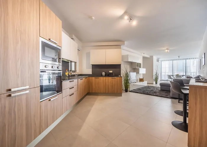 דירה Restful Retreat Modern & Large Spaces מסידה